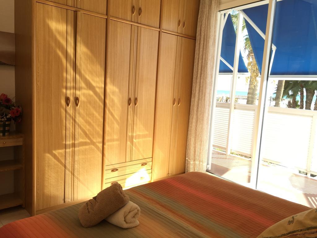 Sitges Seafront Ribera Apartment الغرفة الصورة
