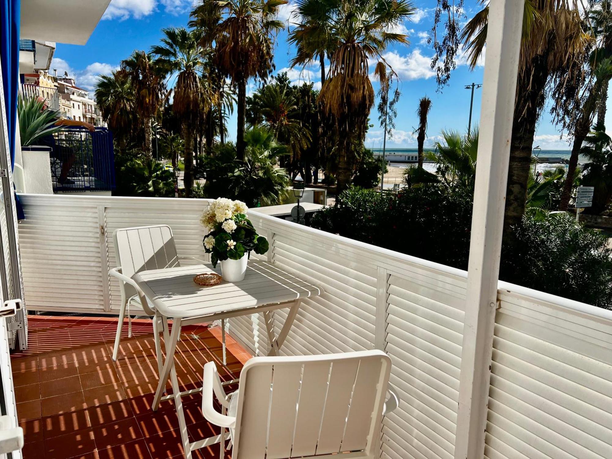 Sitges Seafront Ribera Apartment المظهر الخارجي الصورة