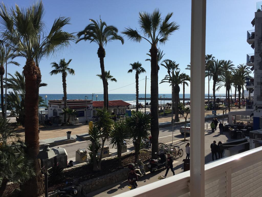Sitges Seafront Ribera Apartment الغرفة الصورة